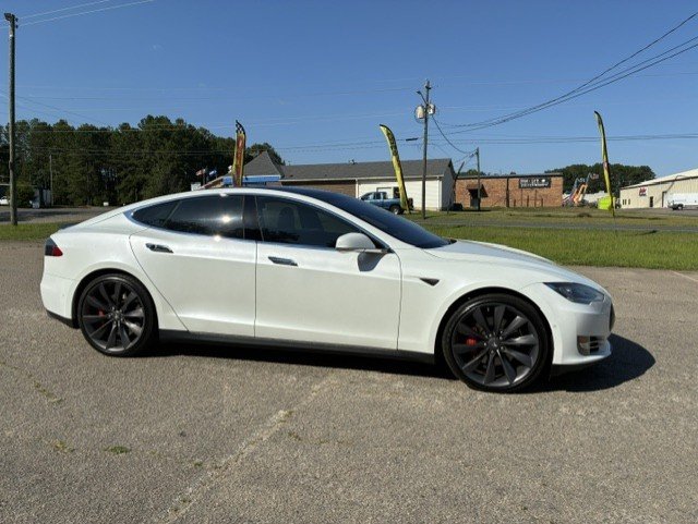 tesla model s 2015 5YJSA1E48FF115706 image tesla model s 2015 5YJSA1E48FF115706 image